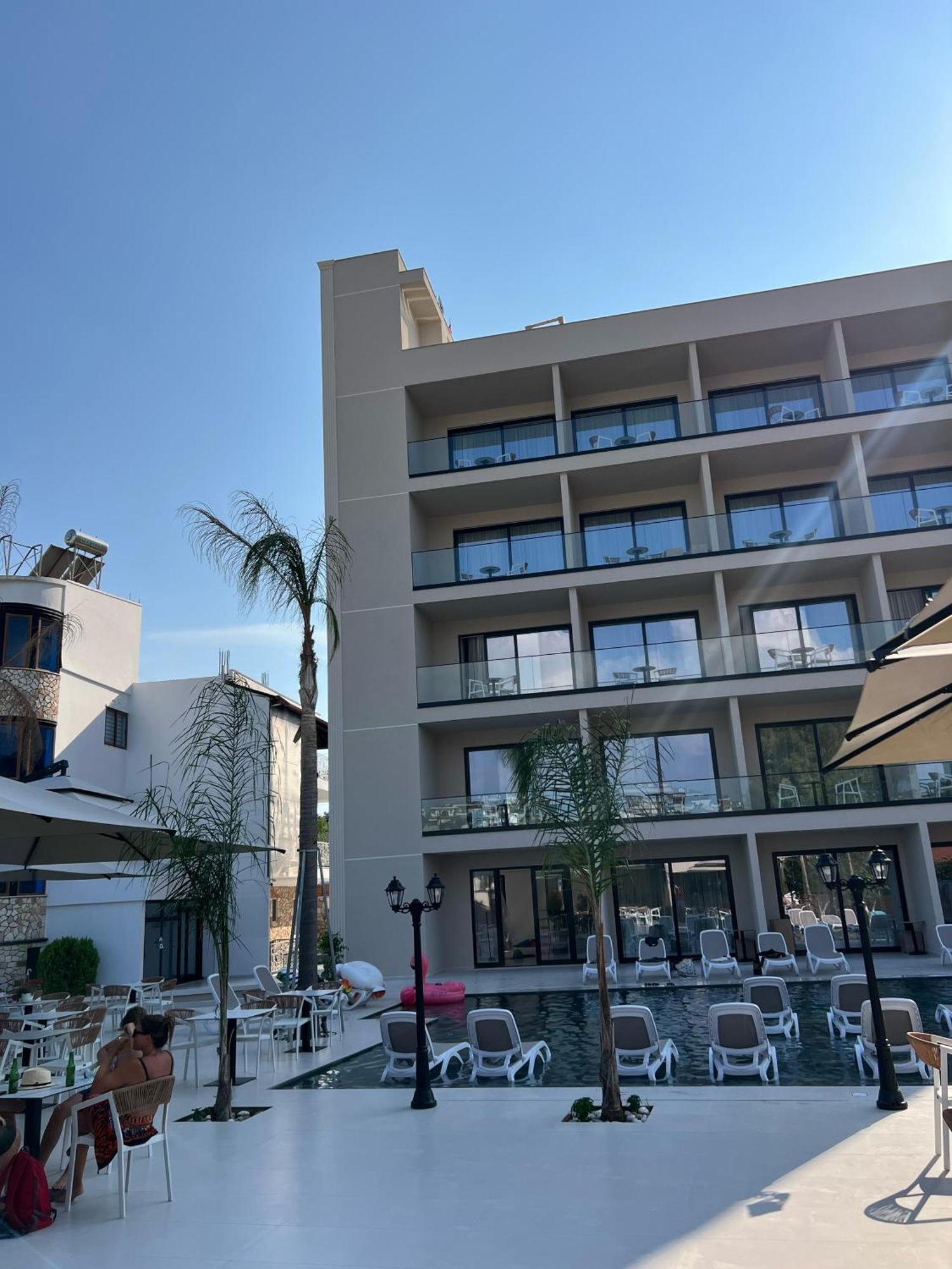 Park Hotel Ksamil